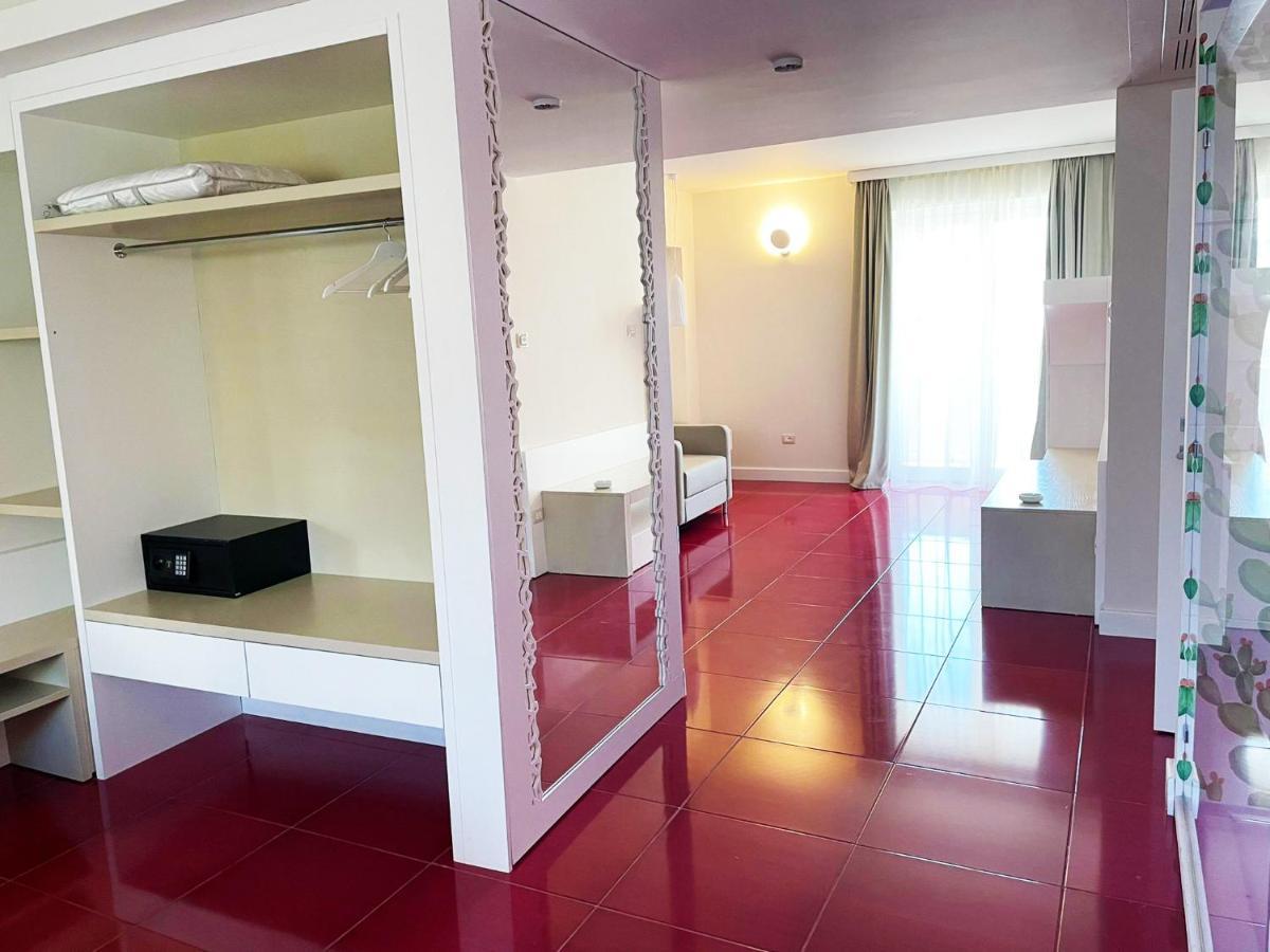 Suite Hotel L'Oasi Di Riaci (Adults Only) Santa Domenica (Vibo Valentia) Exterior foto